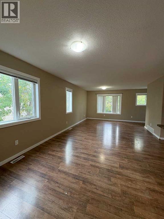 11304 91 Street, Peace River, Alberta  T8S 1P7 - Photo 10 - A2190095