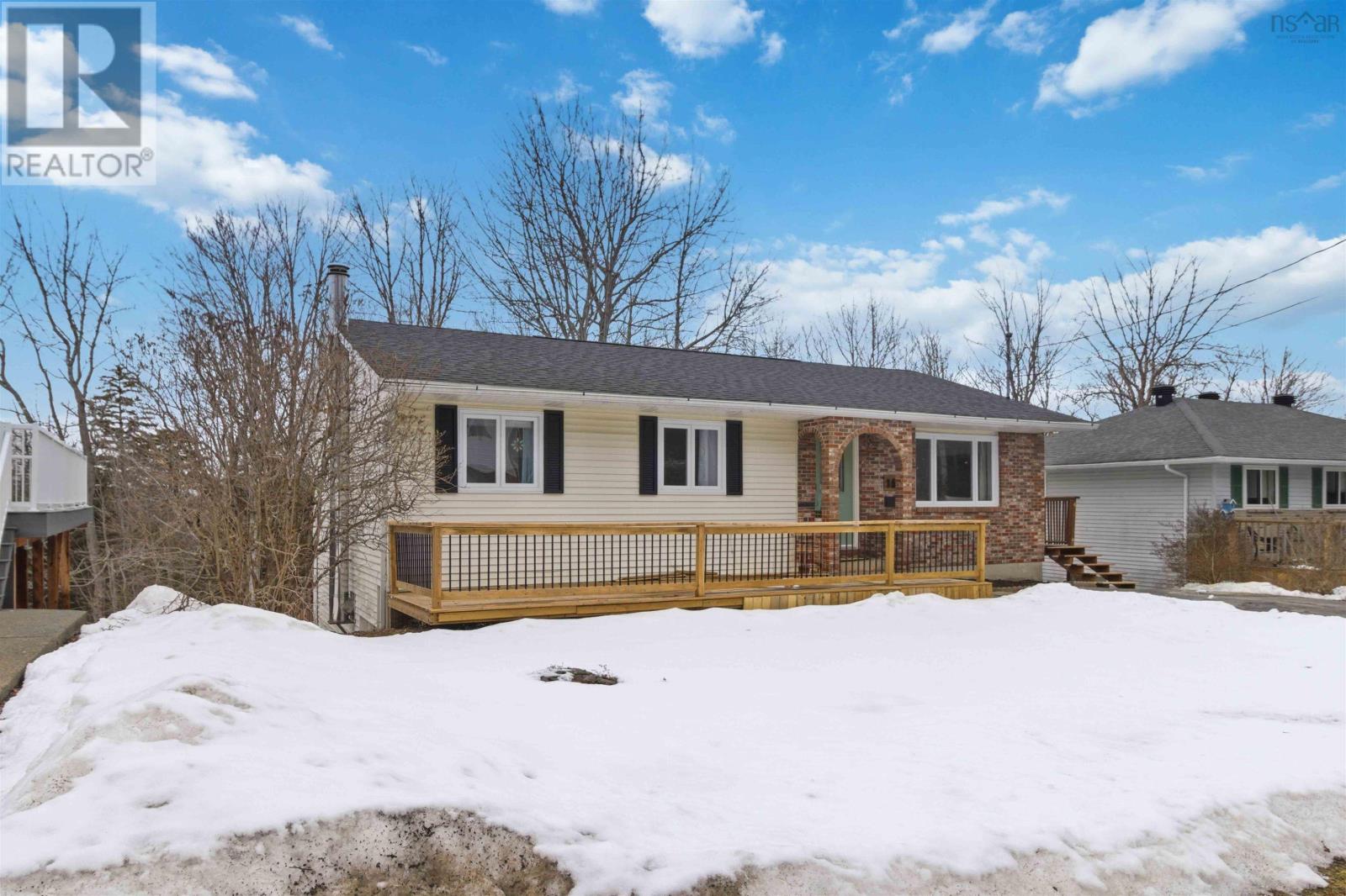 165 Cavalier Drive, Sackville, Nova Scotia  B4C 3L1 - Photo 2 - 202604865