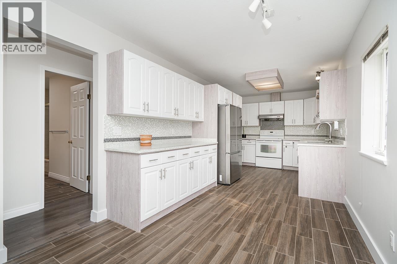 18 2865 Glen Drive, Coquitlam, British Columbia  V3B 6Y8 - Photo 10 - R3101185