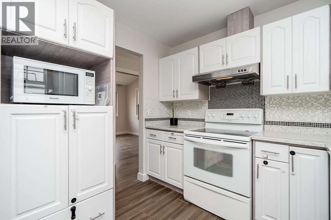 18 2865 Glen Drive, Coquitlam, British Columbia  V3B 6Y8 - Photo 13 - R3101185