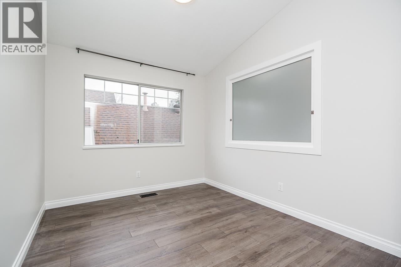 18 2865 Glen Drive, Coquitlam, British Columbia  V3B 6Y8 - Photo 21 - R3101185