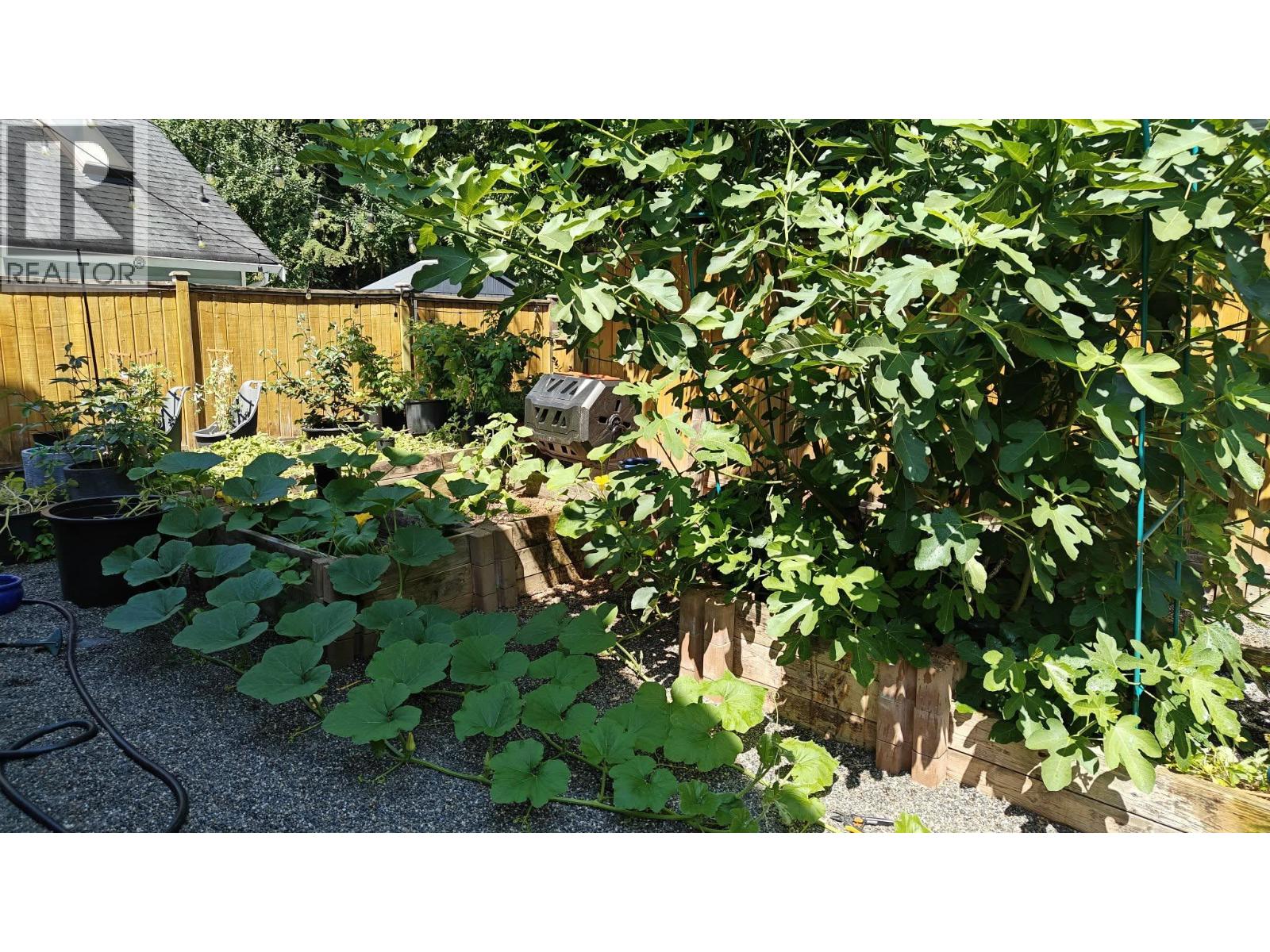 18 2865 Glen Drive, Coquitlam, British Columbia  V3B 6Y8 - Photo 35 - R3101185