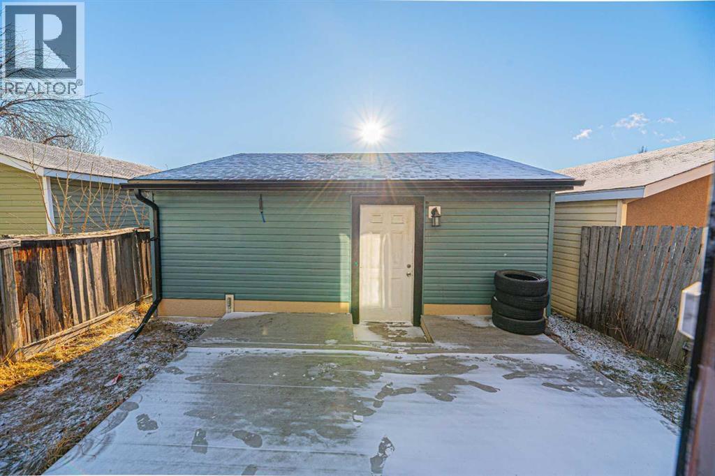 38 Martindale Drive Ne, Calgary, Alberta  T3J 2V4 - Photo 34 - A2280147