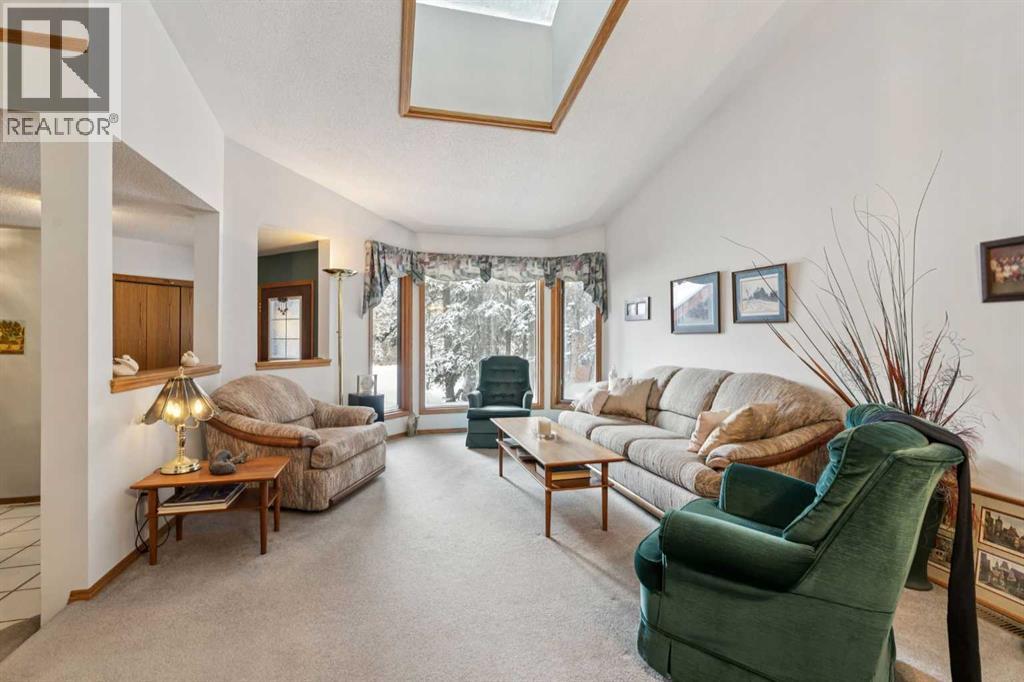 8 Manyhorses Close, Rural Rocky View County, Alberta  T3Z 3G5 - Photo 11 - A2287270