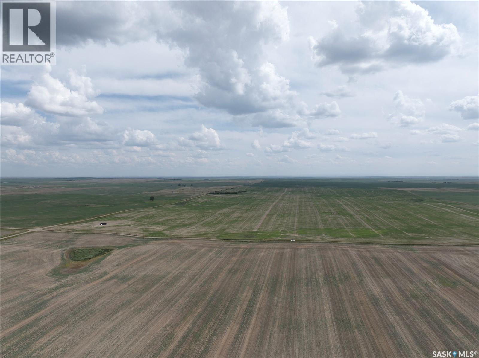 Golden Grain Enterprise Farm, Richmound, Saskatchewan