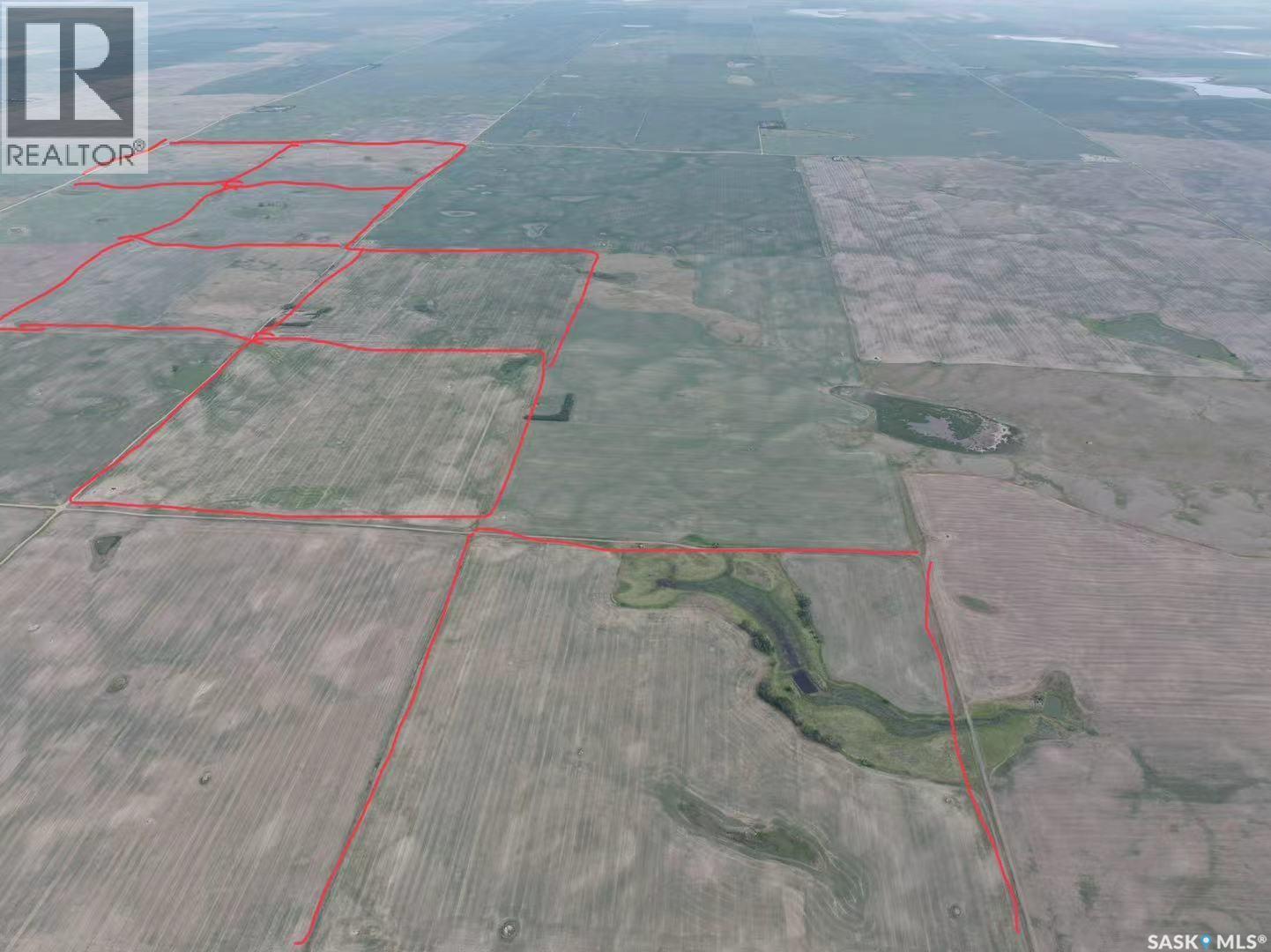 Golden Grain Enterprise Farm, Richmound, Saskatchewan  S0N 2E0 - Photo 2 - SK030779