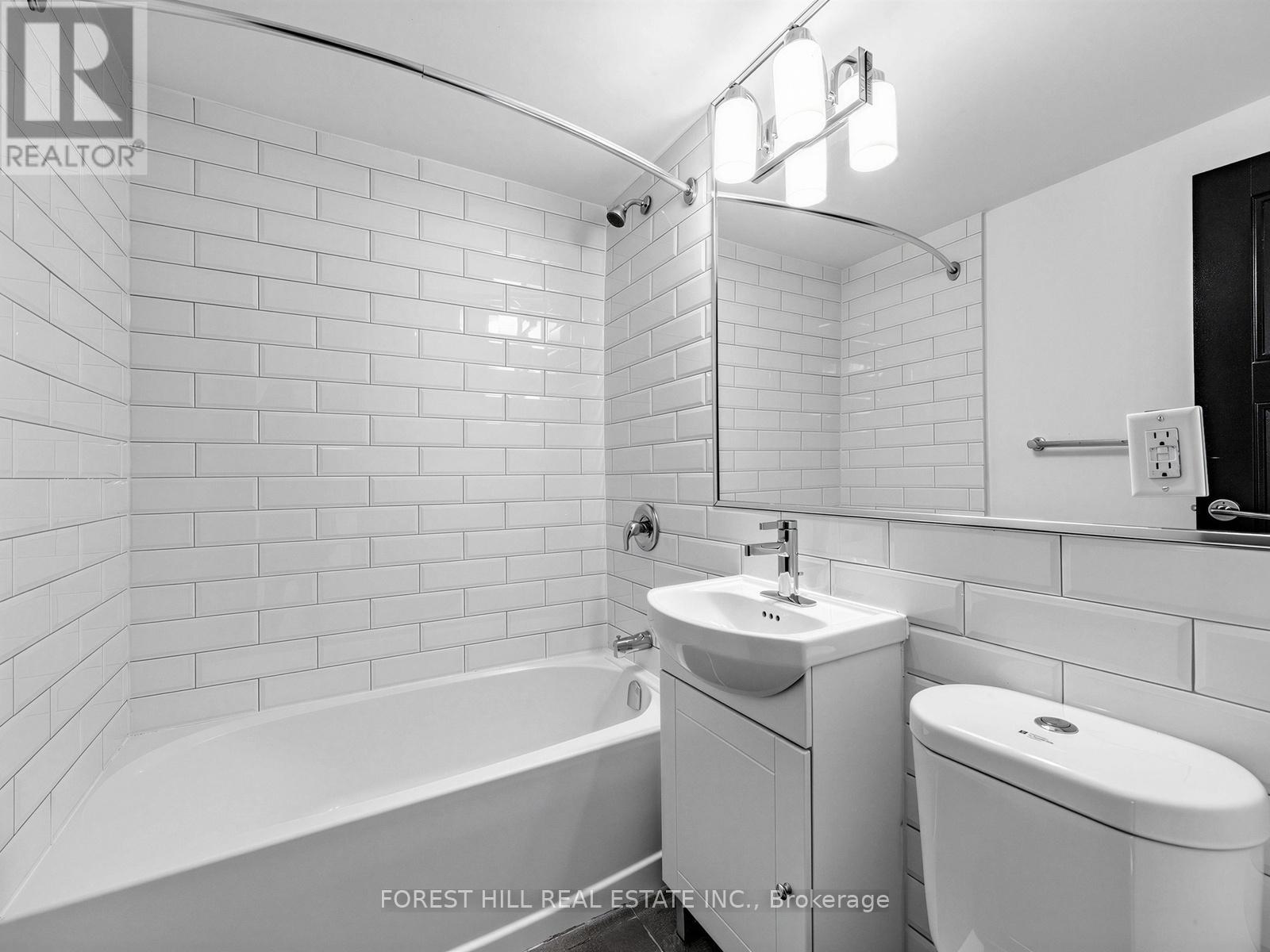 102 - 70 Spadina Road, Toronto, Ontario  M5R 2T6 - Photo 23 - C12891862