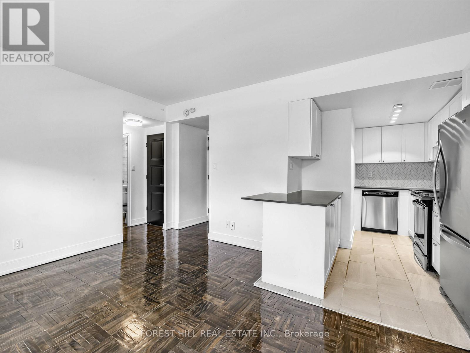 102 - 70 Spadina Road, Toronto, Ontario  M5R 2T6 - Photo 7 - C12891862