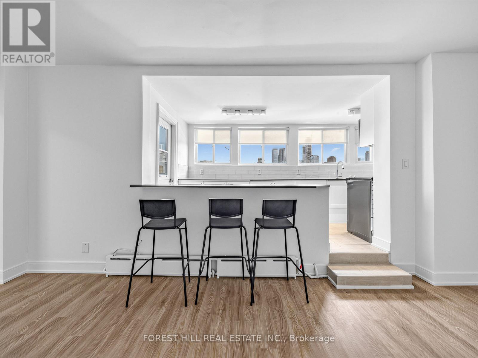 Phd - 70 Spadina Road, Toronto, Ontario  M5R 2T6 - Photo 12 - C12891946