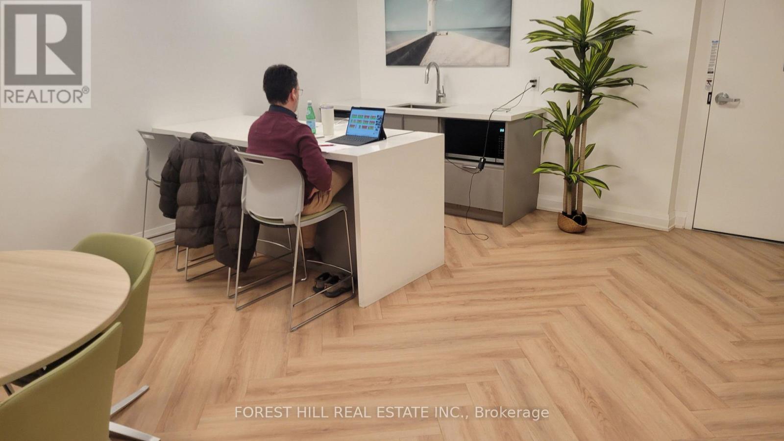 Phd - 70 Spadina Road, Toronto, Ontario  M5R 2T6 - Photo 22 - C12891946