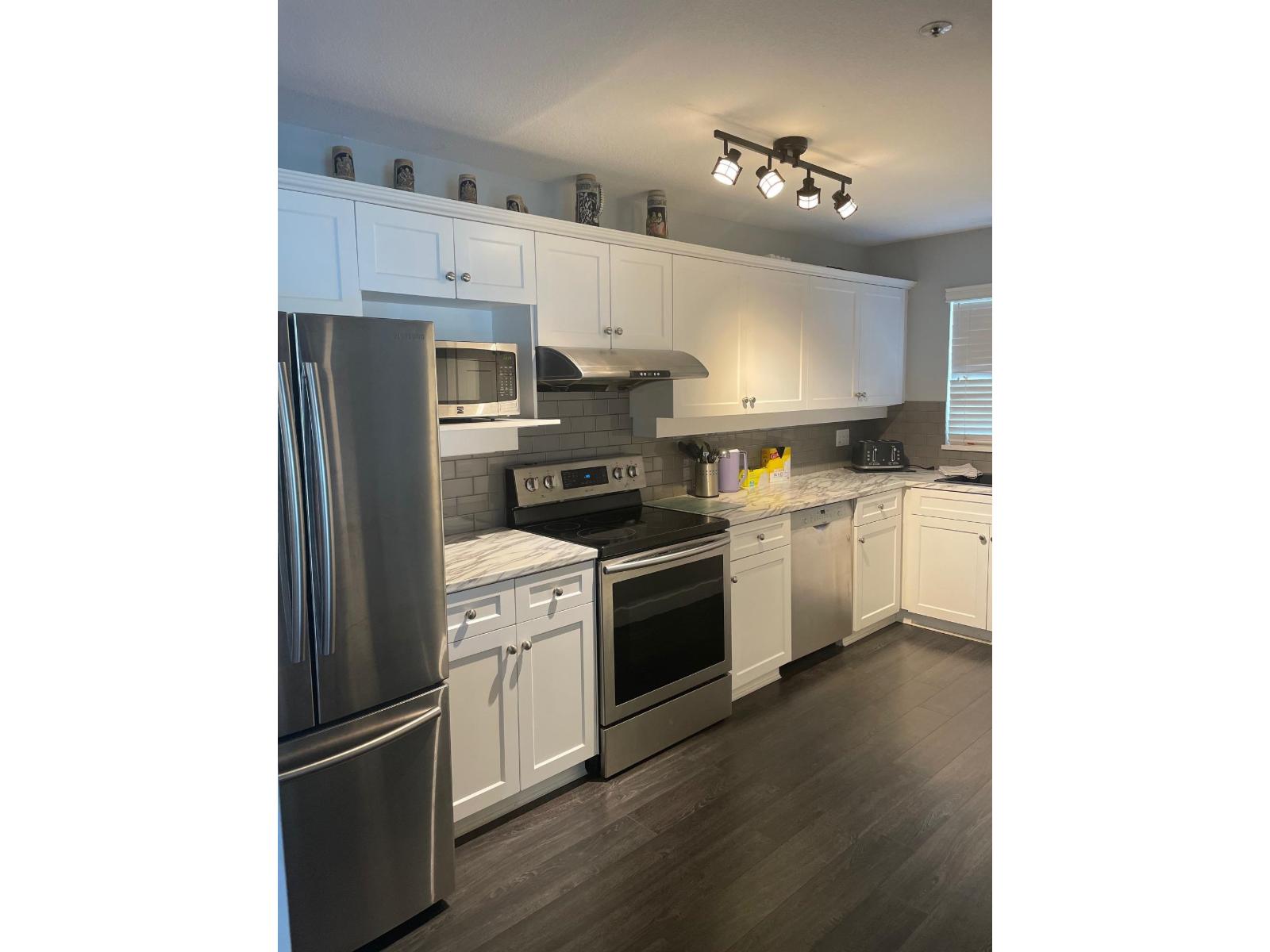 203 5556 201a Street, Langley, British Columbia V3A 8K5 - Photo 5 - R3100523