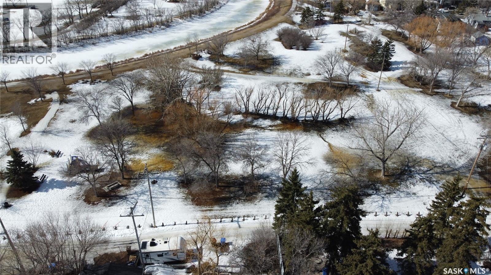 2512 Garnet Street, Regina, Saskatchewan  S4T 3A4 - Photo 3 - SK030549