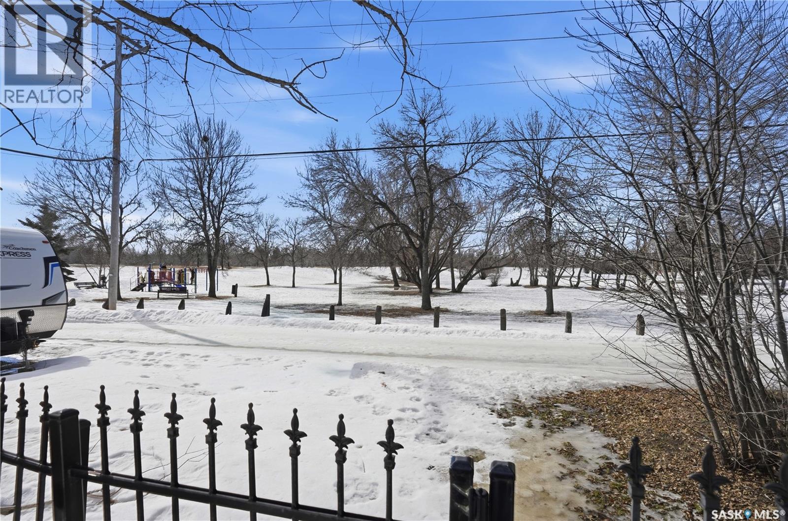 2512 Garnet Street, Regina, Saskatchewan  S4T 3A4 - Photo 5 - SK030549