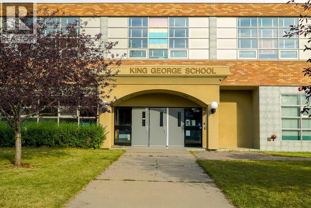 218 19 Avenue NW, Calgary, Alberta  T2M 0Y2 - Photo 36 - A2268641