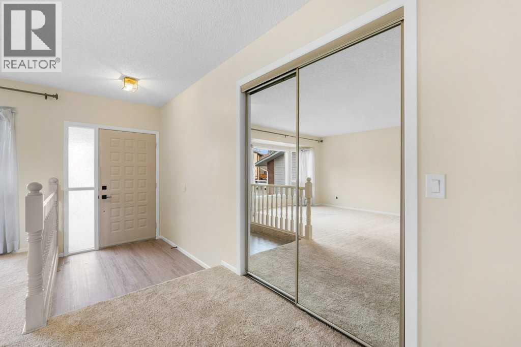 31 Edforth Way Nw, Calgary, Alberta  T3A 3V5 - Photo 9 - A2270442
