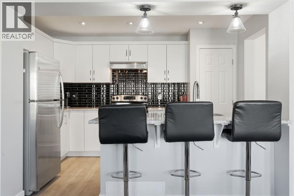 405 Windstone Grove Sw, Airdrie, Alberta  T4B 2P9 - Photo 13 - A2292789