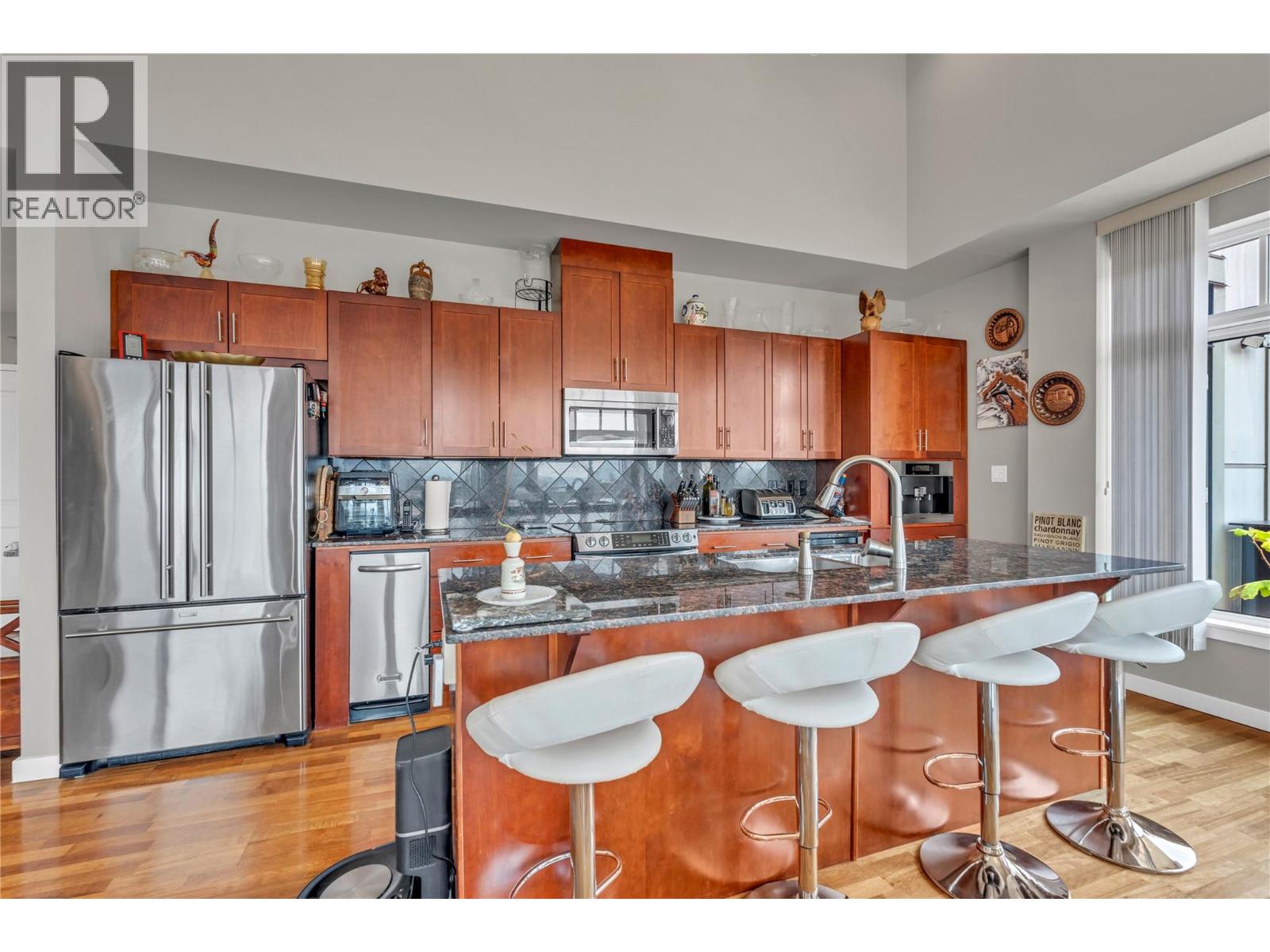 3301 Skaha Lake Road Unit# 803, Penticton, British Columbia  V2A 6G6 - Photo 10 - 10379921