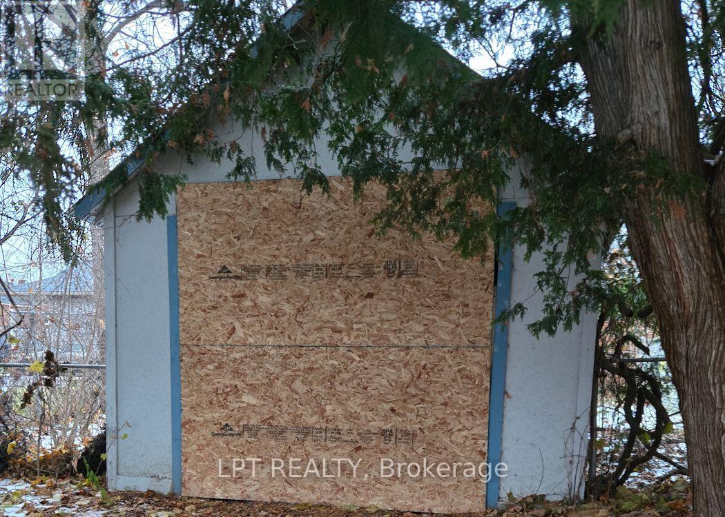 47 Victoria Street, Arnprior, Ontario  K7S 1T2 - Photo 3 - X12897024