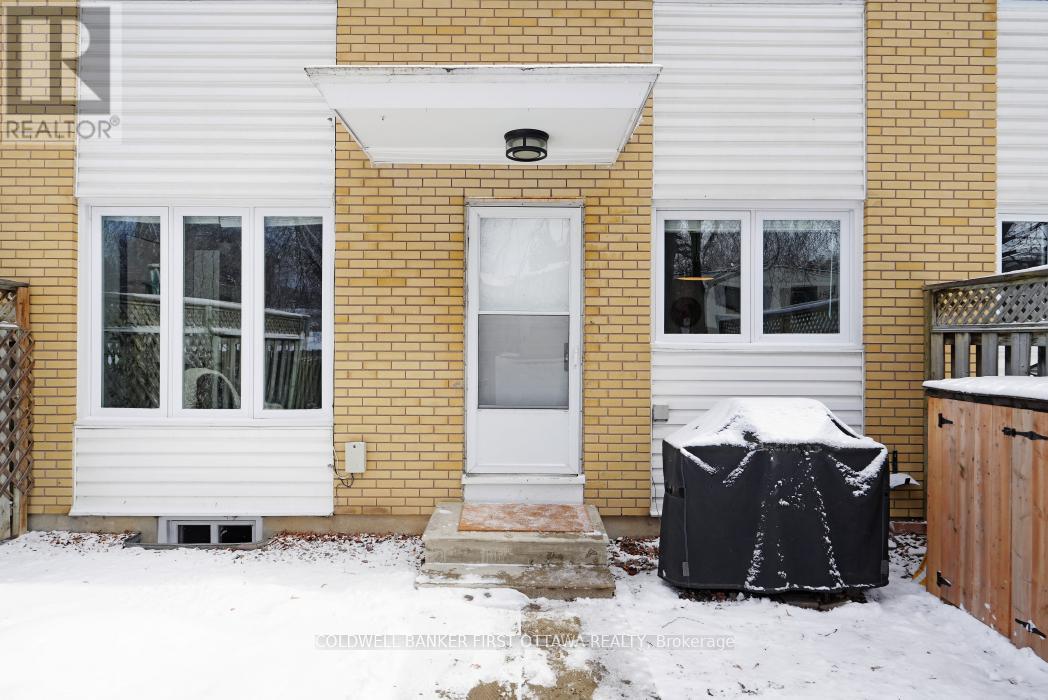 2682b Moncton Road, Ottawa, Ontario  K2B 7W1 - Photo 2 - X12897066