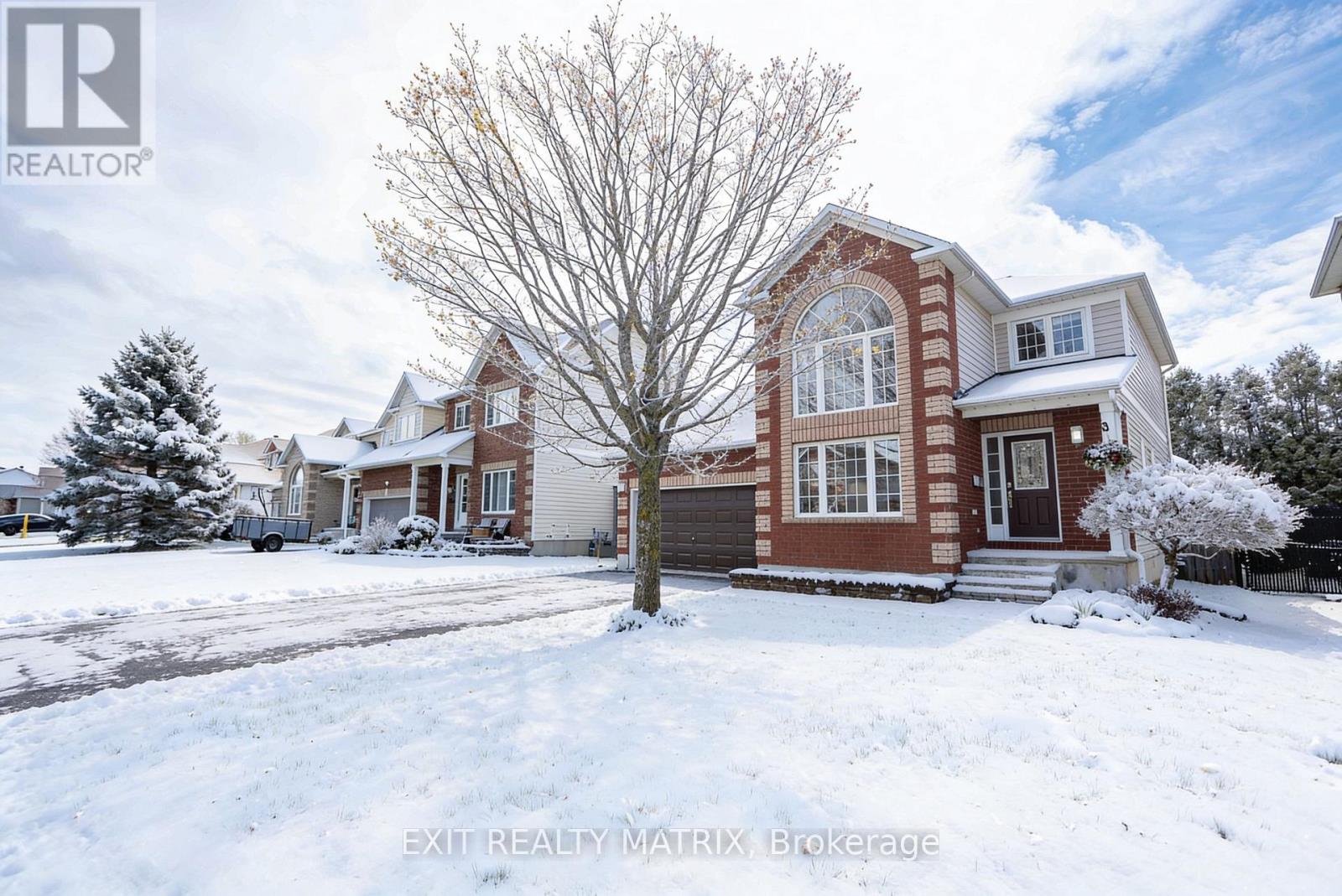 133 Labelle Street, Russell, Ontario  K0A 1W0 - Photo 2 - X12897110