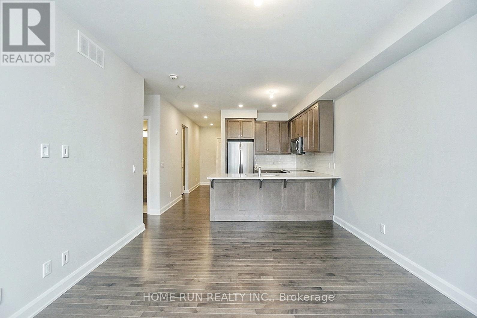 203 - 170 Boundstone Way, Ottawa, Ontario  K2T 0M8 - Photo 2 - X12897144