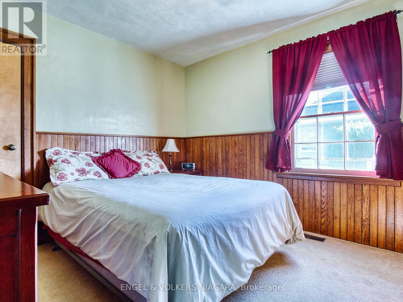 1577 Line 6 Road, Niagara-On-The-Lake, Ontario  L0S 1J0 - Photo 9 - X12897000