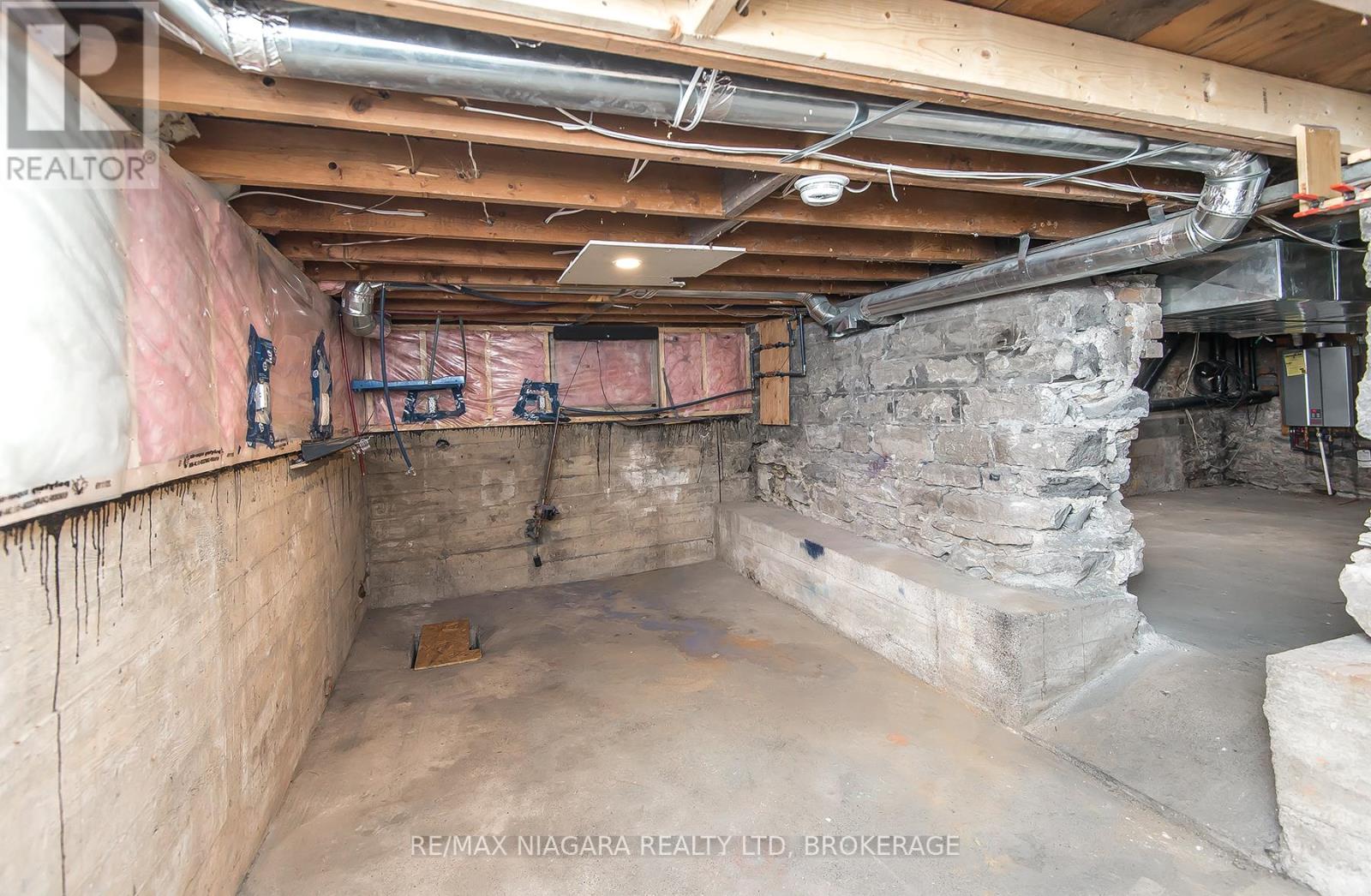 120 Main Street W, Port Colborne, Ontario  L3K 3V2 - Photo 28 - X12897160