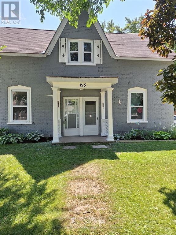 215 Cedar St. Street, Clearview, Ontario  L0M 1S0 - Photo 2 - S12897120