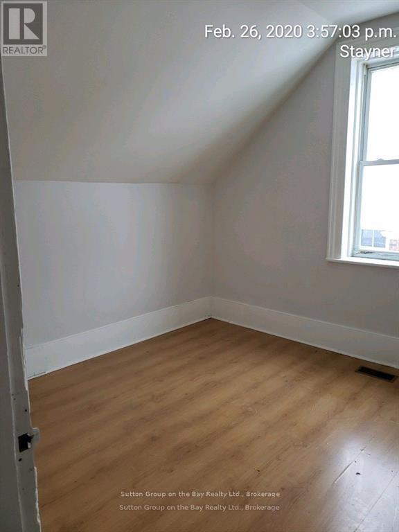 215 Cedar St. Street, Clearview, Ontario  L0M 1S0 - Photo 29 - S12897120