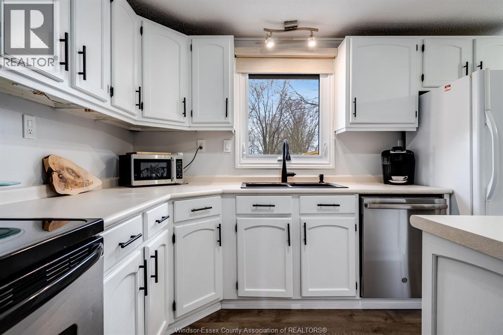 659 Henry, Belle River, Ontario  N0R 1A0 - Photo 7 - 26005552