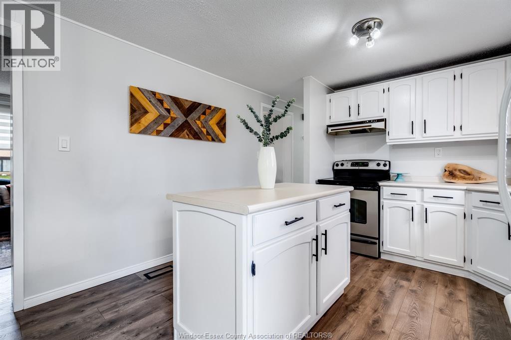 659 Henry, Belle River, Ontario  N0R 1A0 - Photo 9 - 26005552