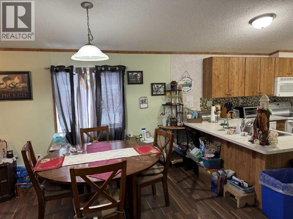 5037 50 Avenue, Edgerton, Alberta  T0B 1K0 - Photo 5 - A2274067