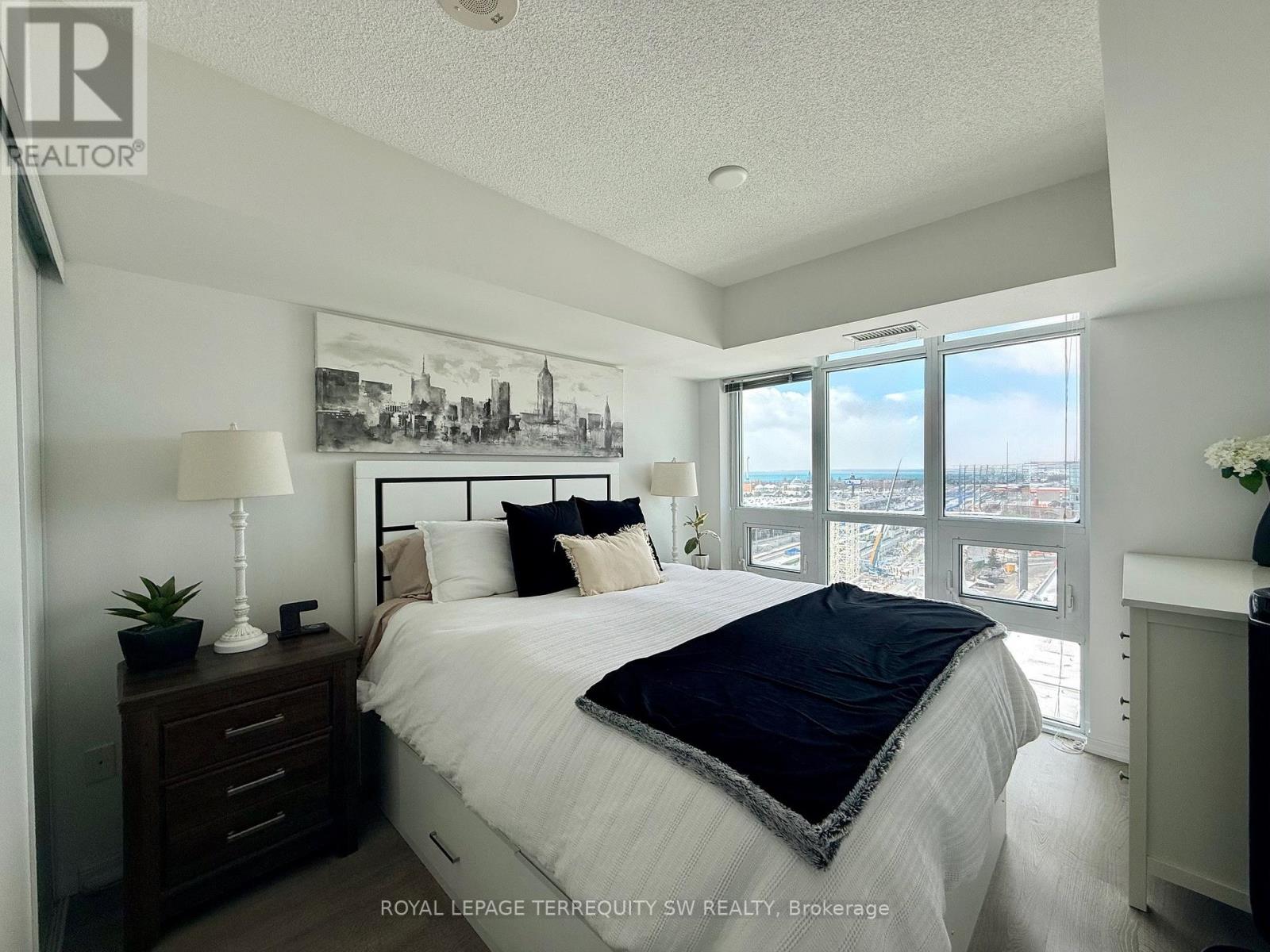 1302 - 85 East Liberty Street, Toronto, Ontario  M6K 3R4 - Photo 5 - C12897124