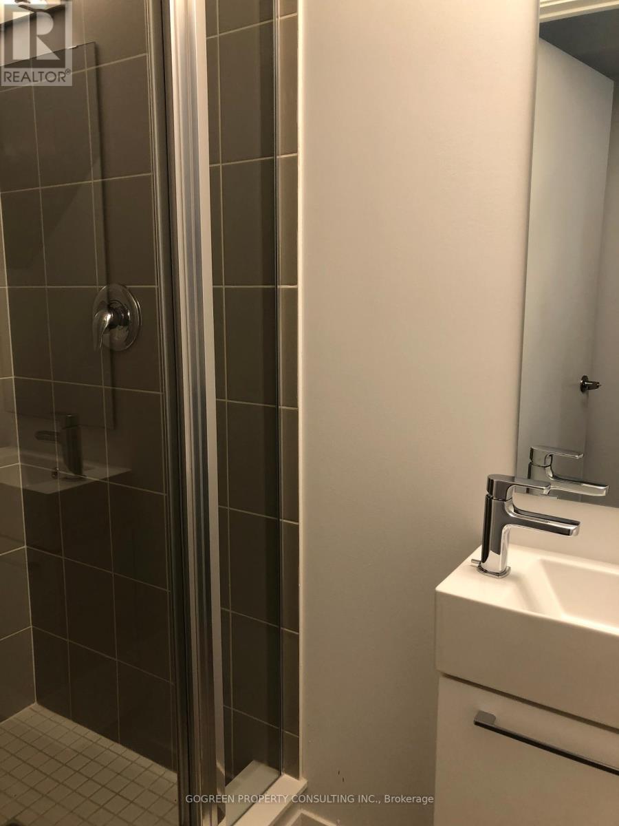 11 Spruce Pines Crescent, Toronto, Ontario  M4A 1C5 - Photo 18 - C12897166