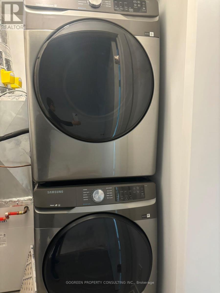 11 Spruce Pines Crescent, Toronto, Ontario  M4A 1C5 - Photo 19 - C12897166