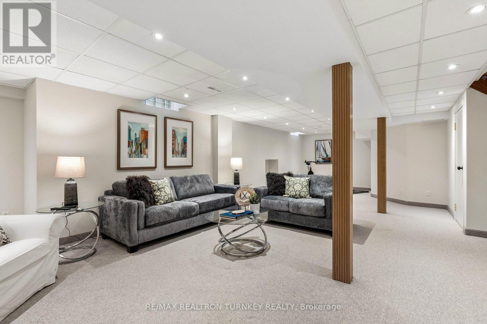 70 Keffer Circle, Newmarket, Ontario  L3X 1R8 - Photo 37 - N12896312