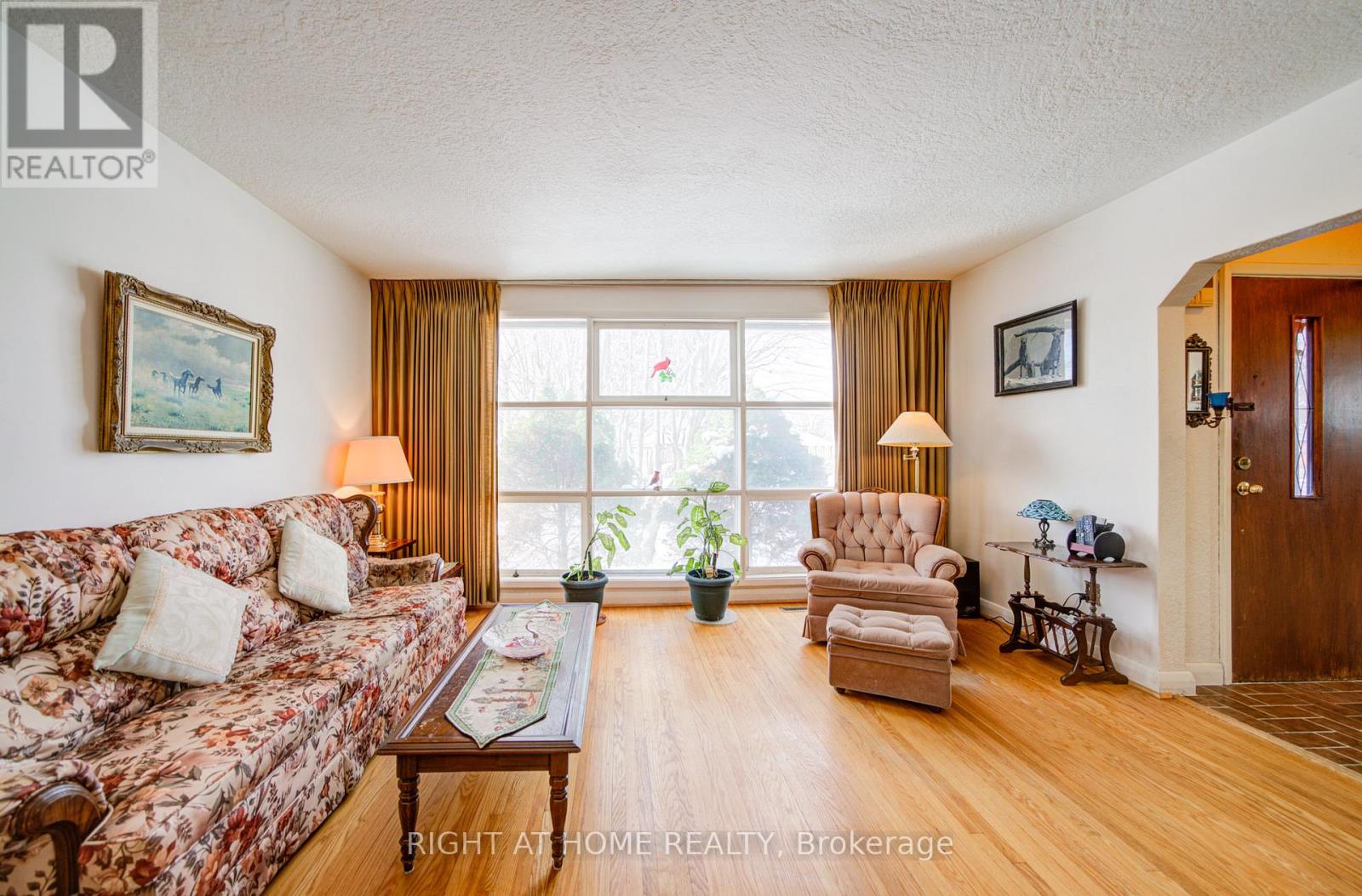 25 Strode Drive, Toronto (Eglinton East), Ontario  M1J 1L8 - Photo 13 - E12896994