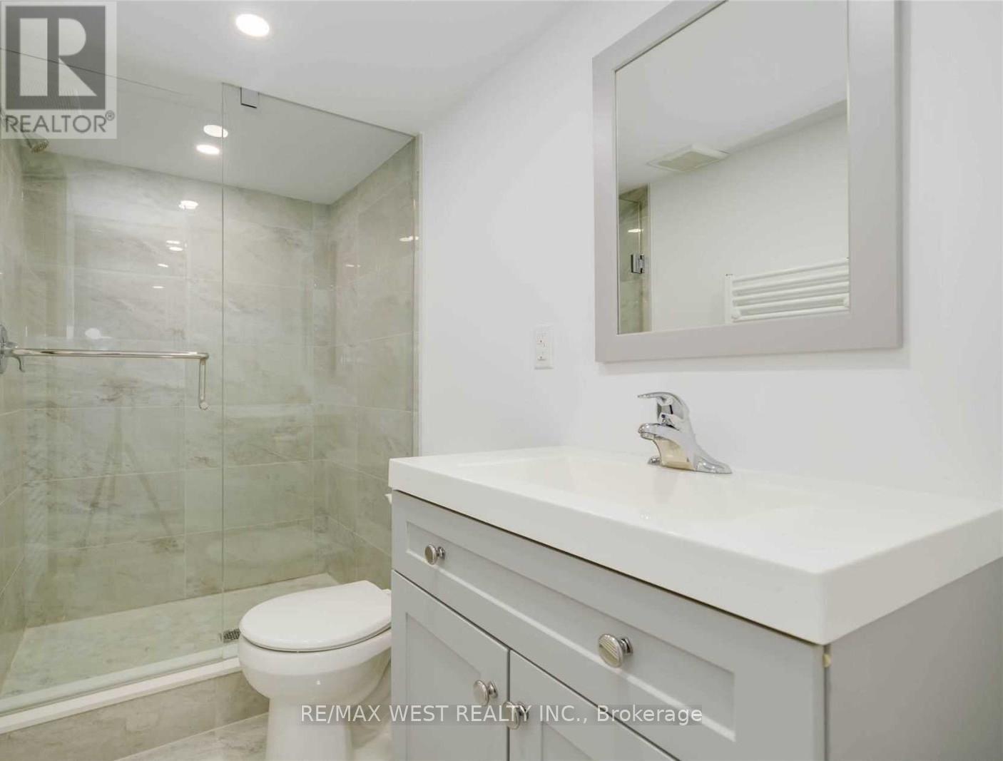Lower - 129 Curzon Street, Toronto (South Riverdale), Ontario  M4M 3C7 - Photo 7 - E12897176