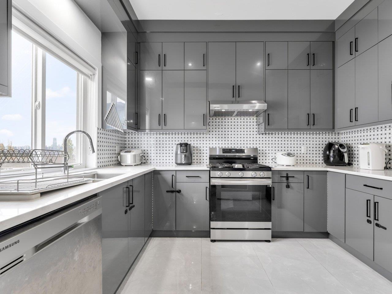 12036 Osier Place, Surrey, British Columbia  V3V 4E5 - Photo 10 - R3101141