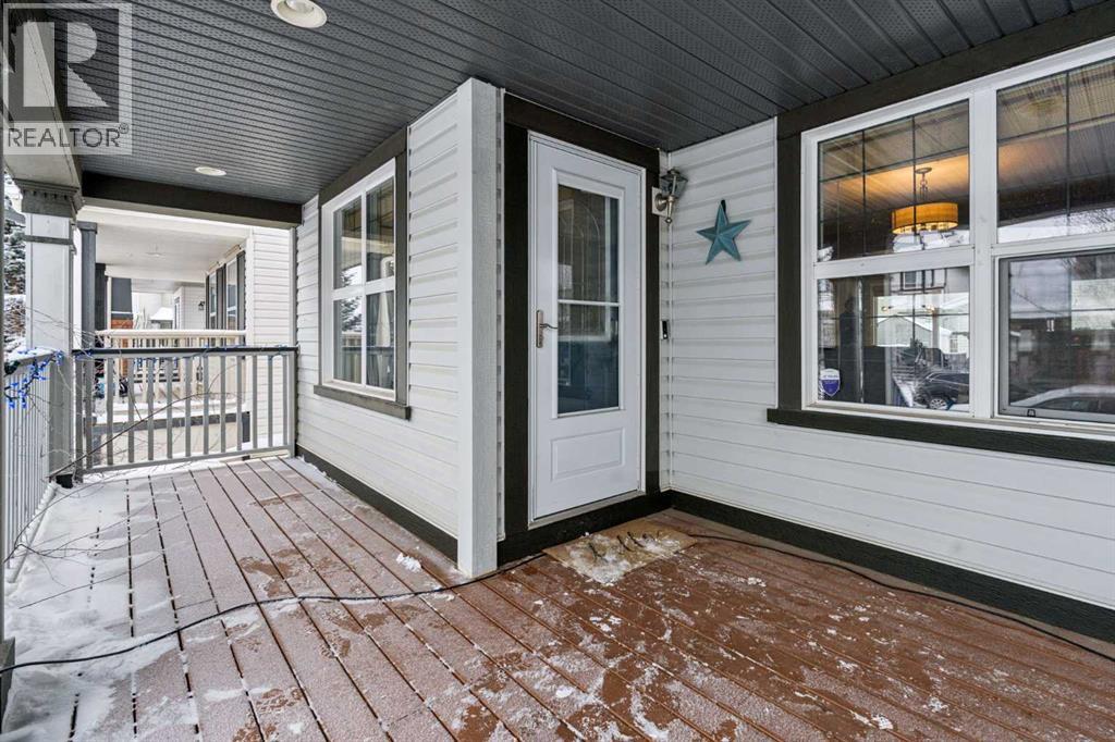 117 Reunion Court Nw, Airdrie, Alberta  T4B 0G9 - Photo 3 - A2292703