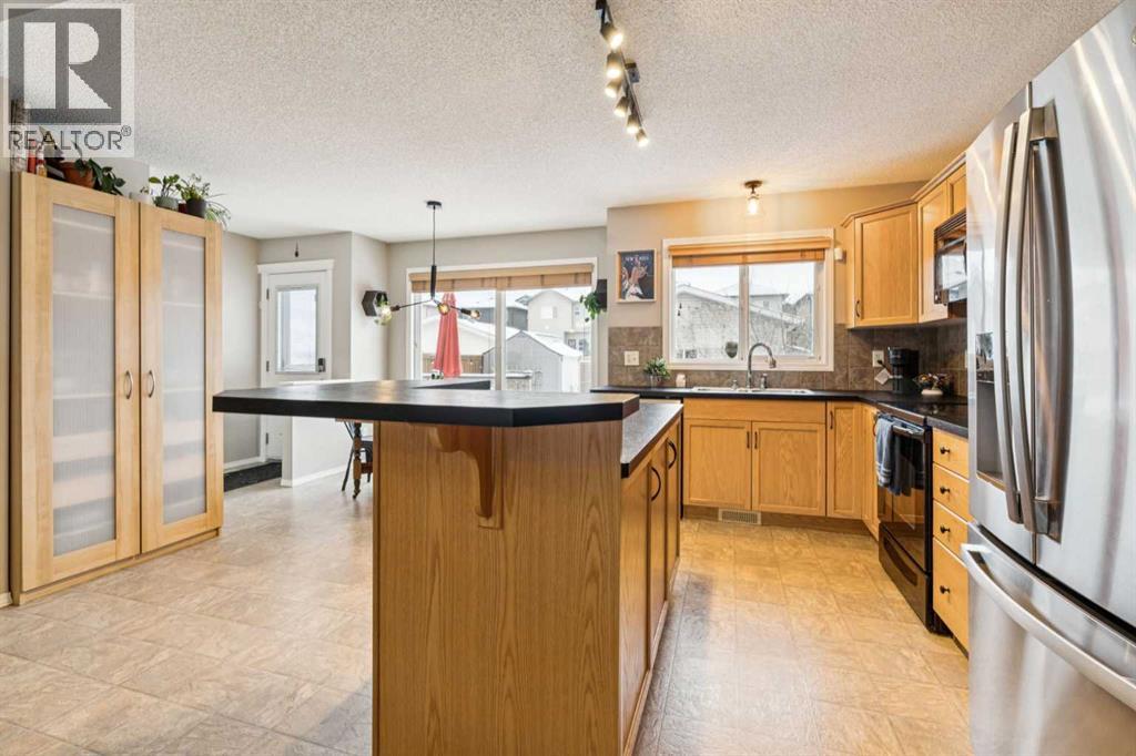 117 Reunion Court Nw, Airdrie, Alberta  T4B 0G9 - Photo 14 - A2292703