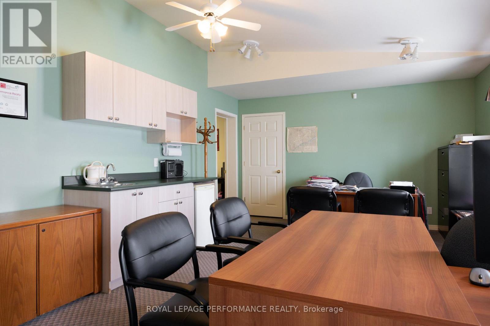 139 Alexandria Main Street S, North Glengarry, Ontario  K0C 1A0 - Photo 5 - X12897142