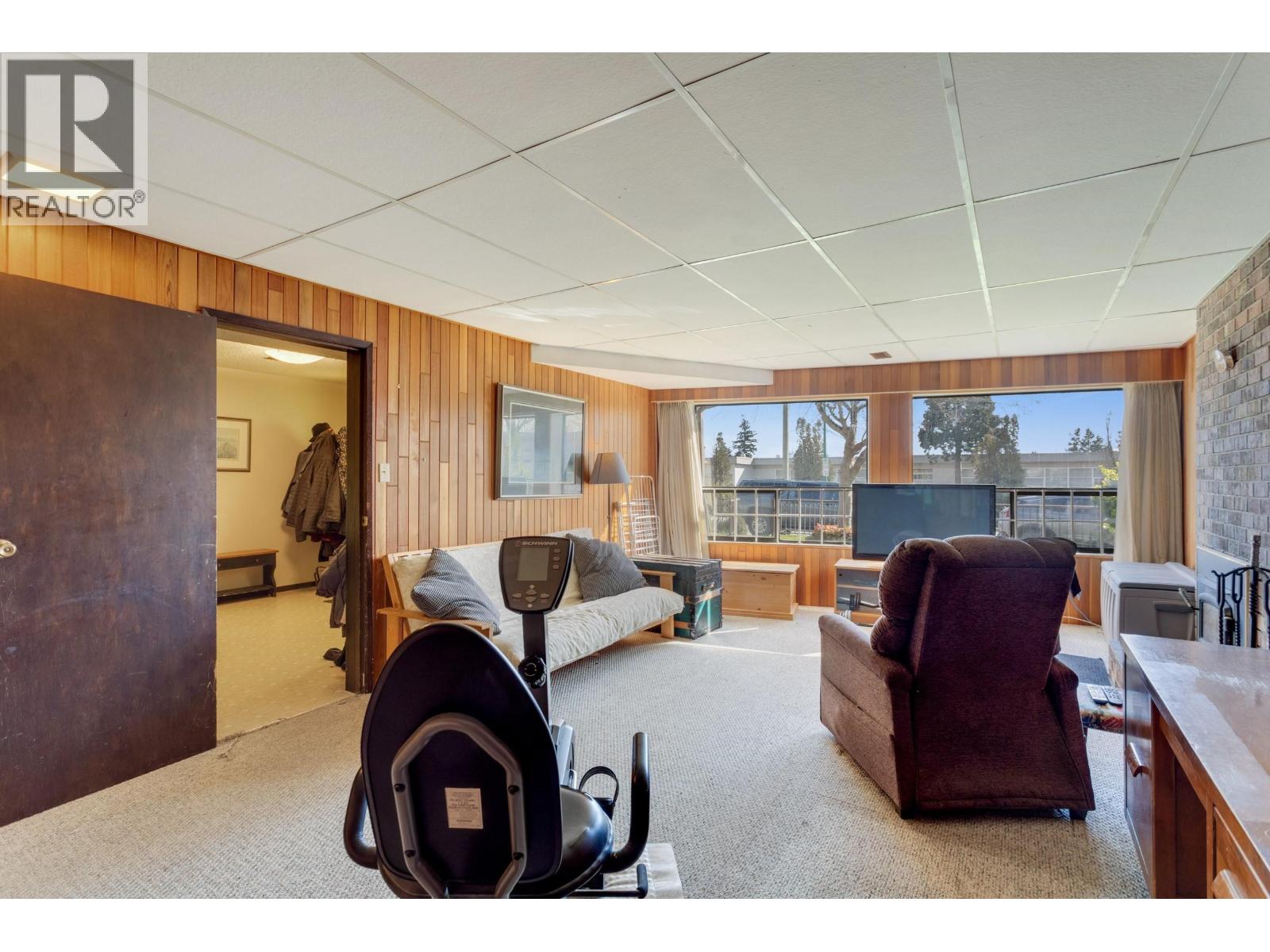 5827 Clinton Street, Burnaby, British Columbia  V5J 2M4 - Photo 21 - R3100912