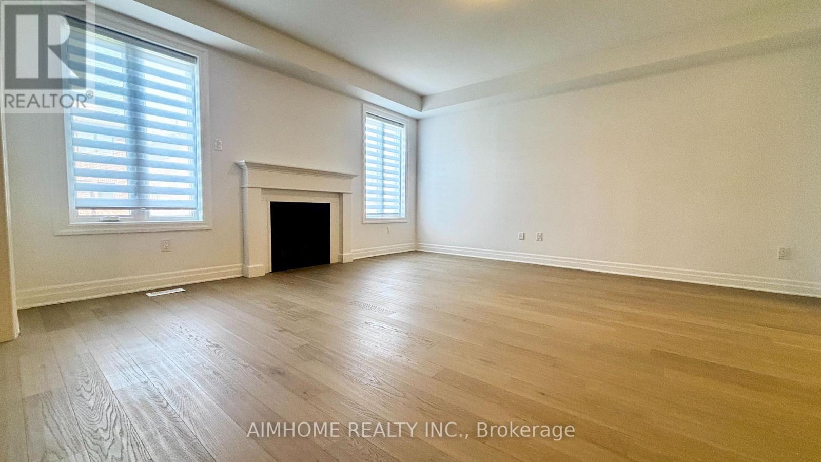 712 Newlove Street, Innisfil, Ontario  L9S 0R8 - Photo 7 - N12897032