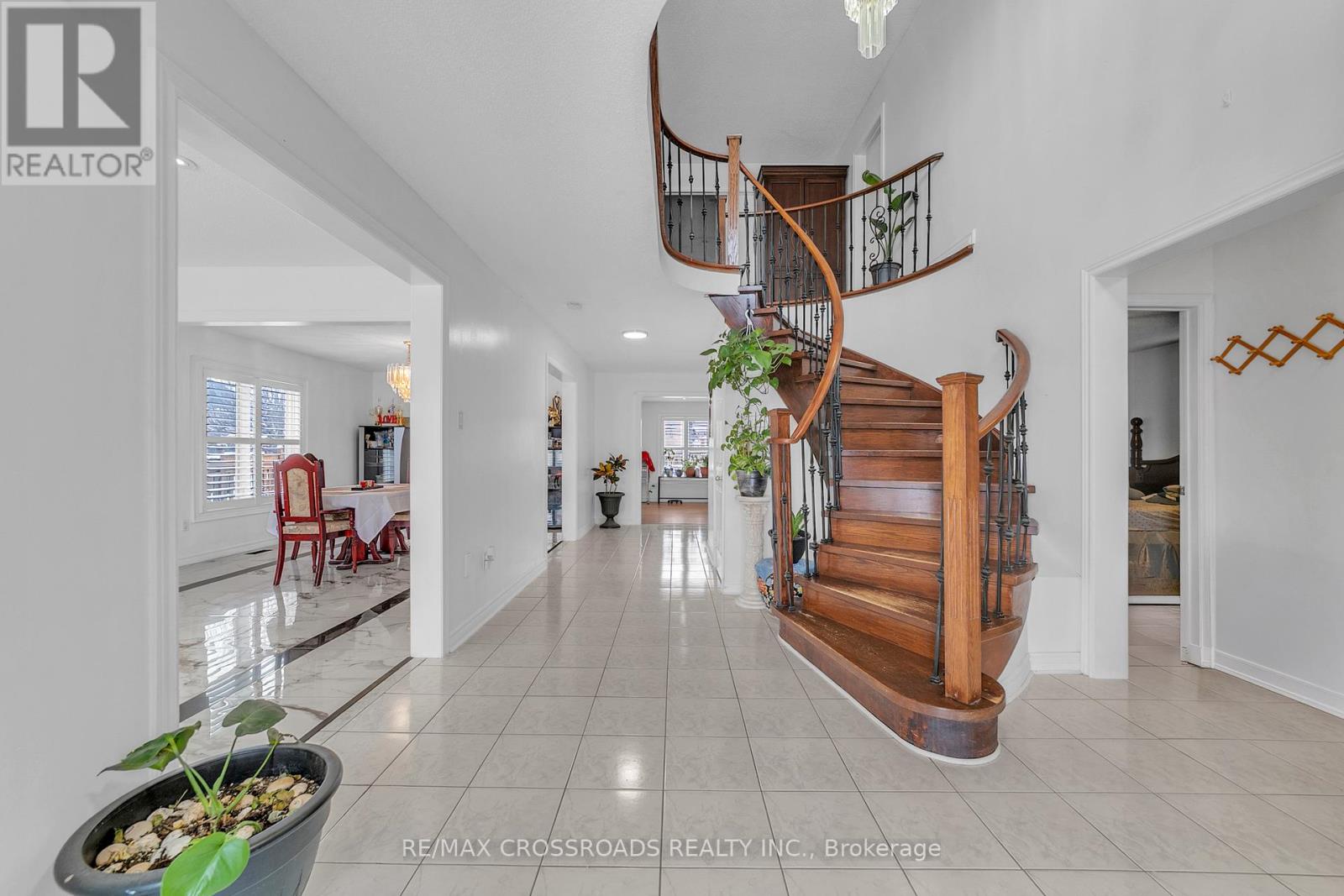 39 Jordana Drive, Markham, Ontario  L3S 3N8 - Photo 10 - N12897068