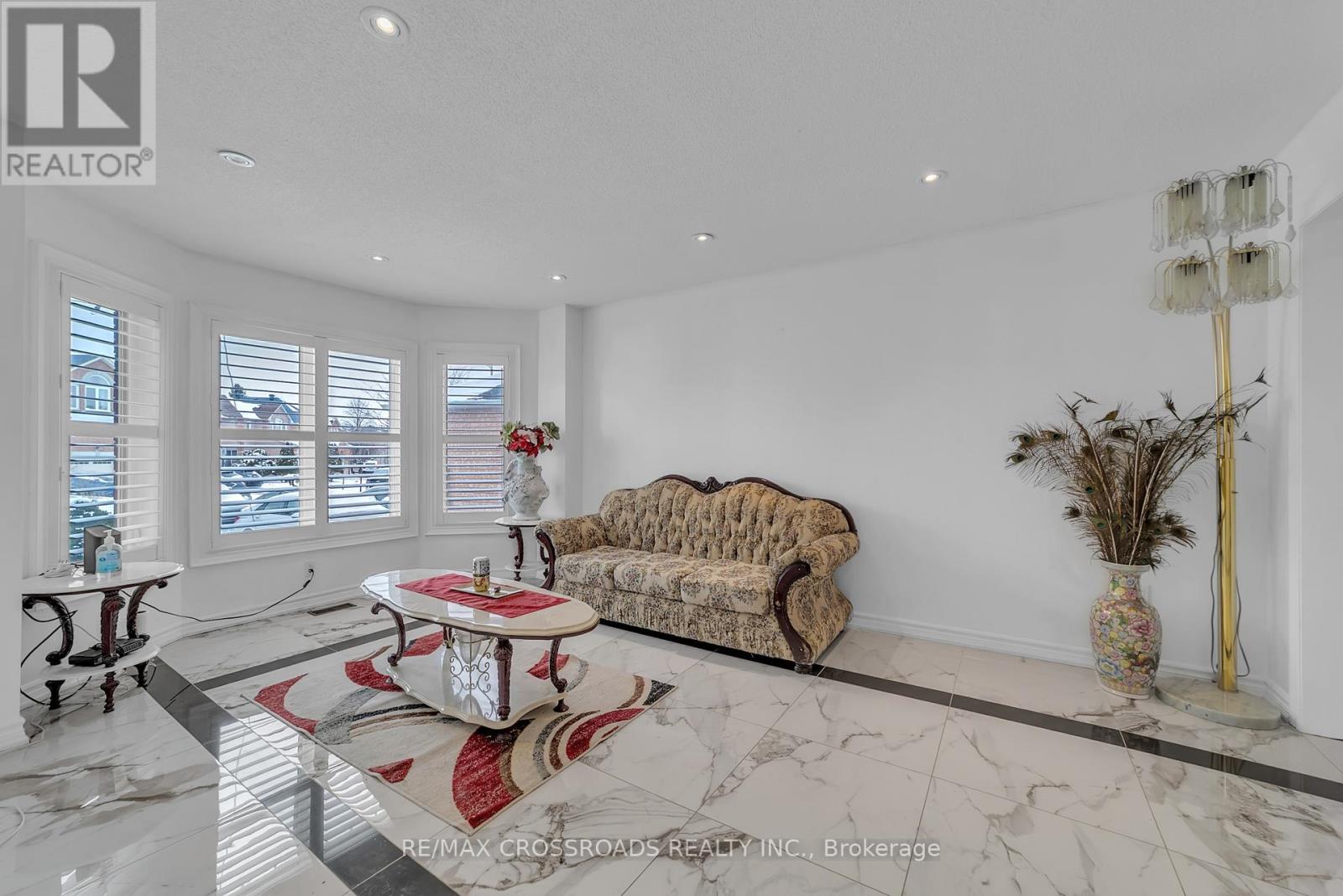 39 Jordana Drive, Markham, Ontario  L3S 3N8 - Photo 11 - N12897068