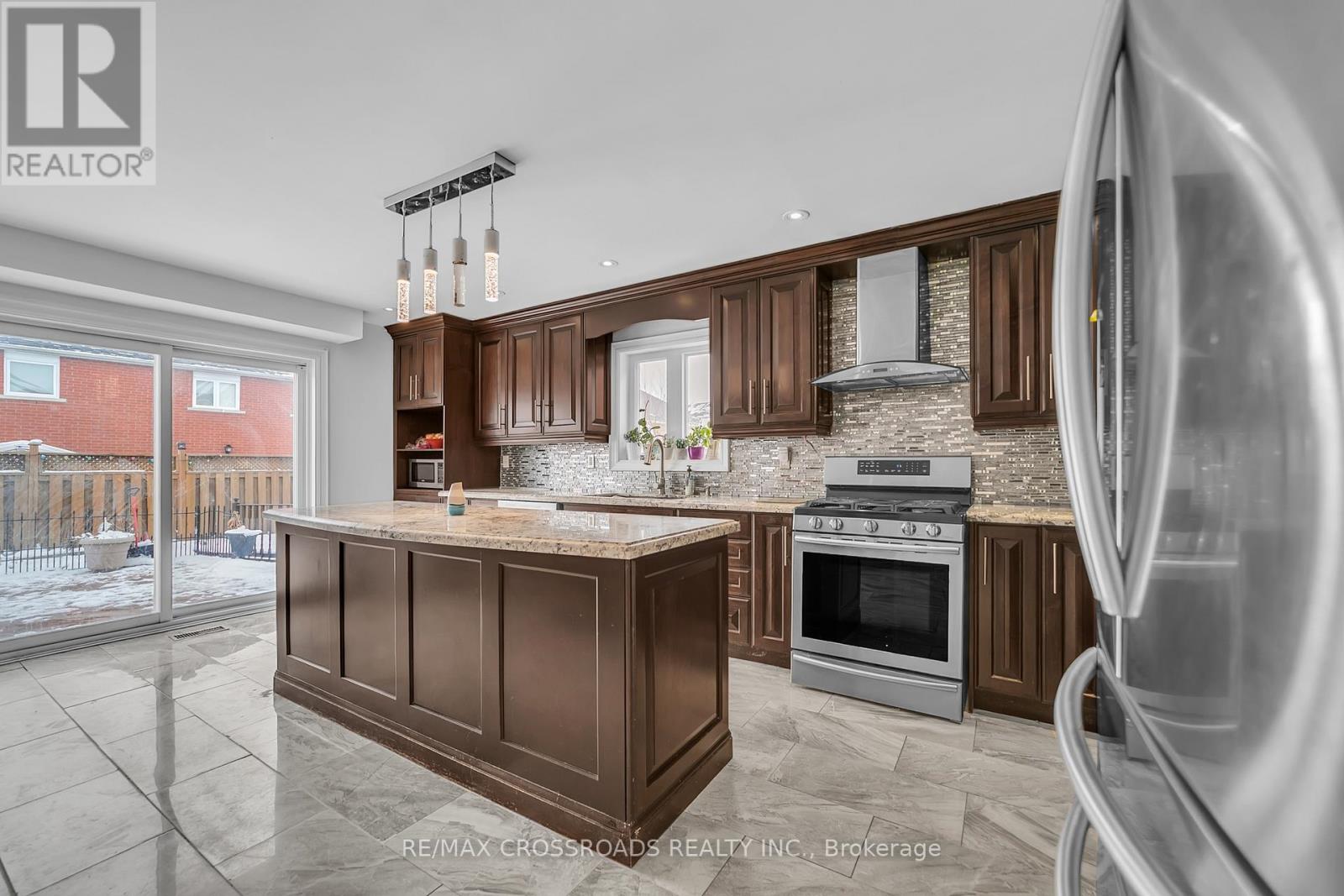 39 Jordana Drive, Markham, Ontario  L3S 3N8 - Photo 18 - N12897068