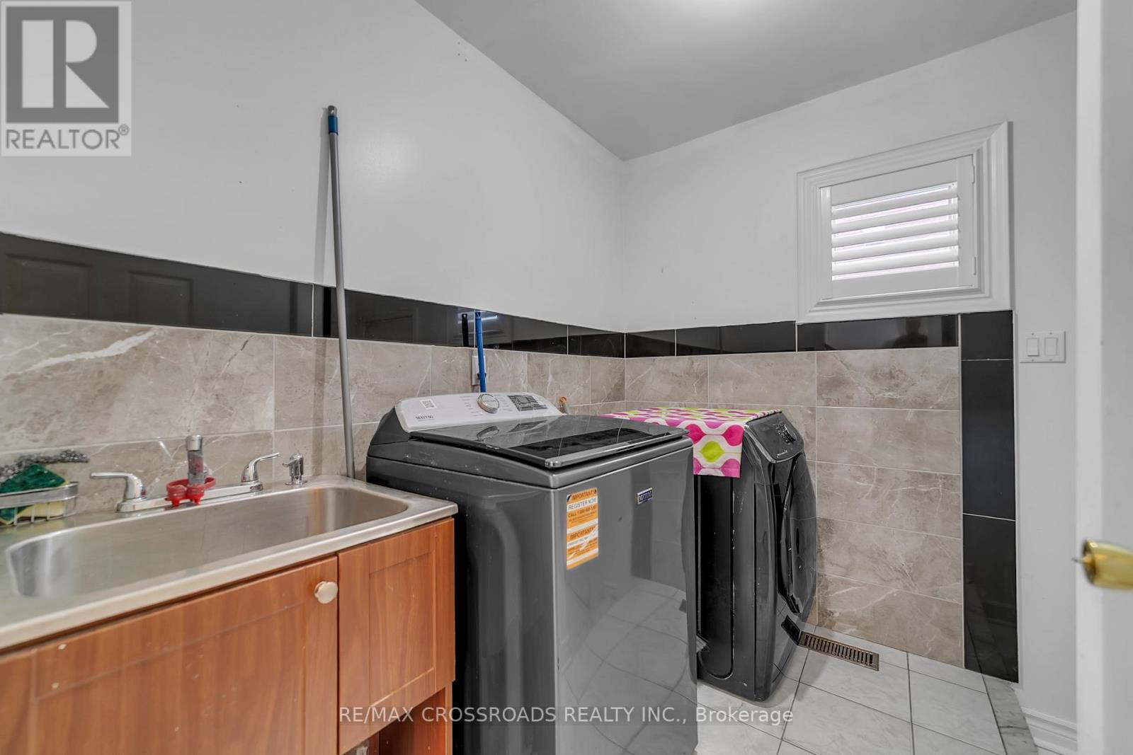 39 Jordana Drive, Markham, Ontario  L3S 3N8 - Photo 23 - N12897068