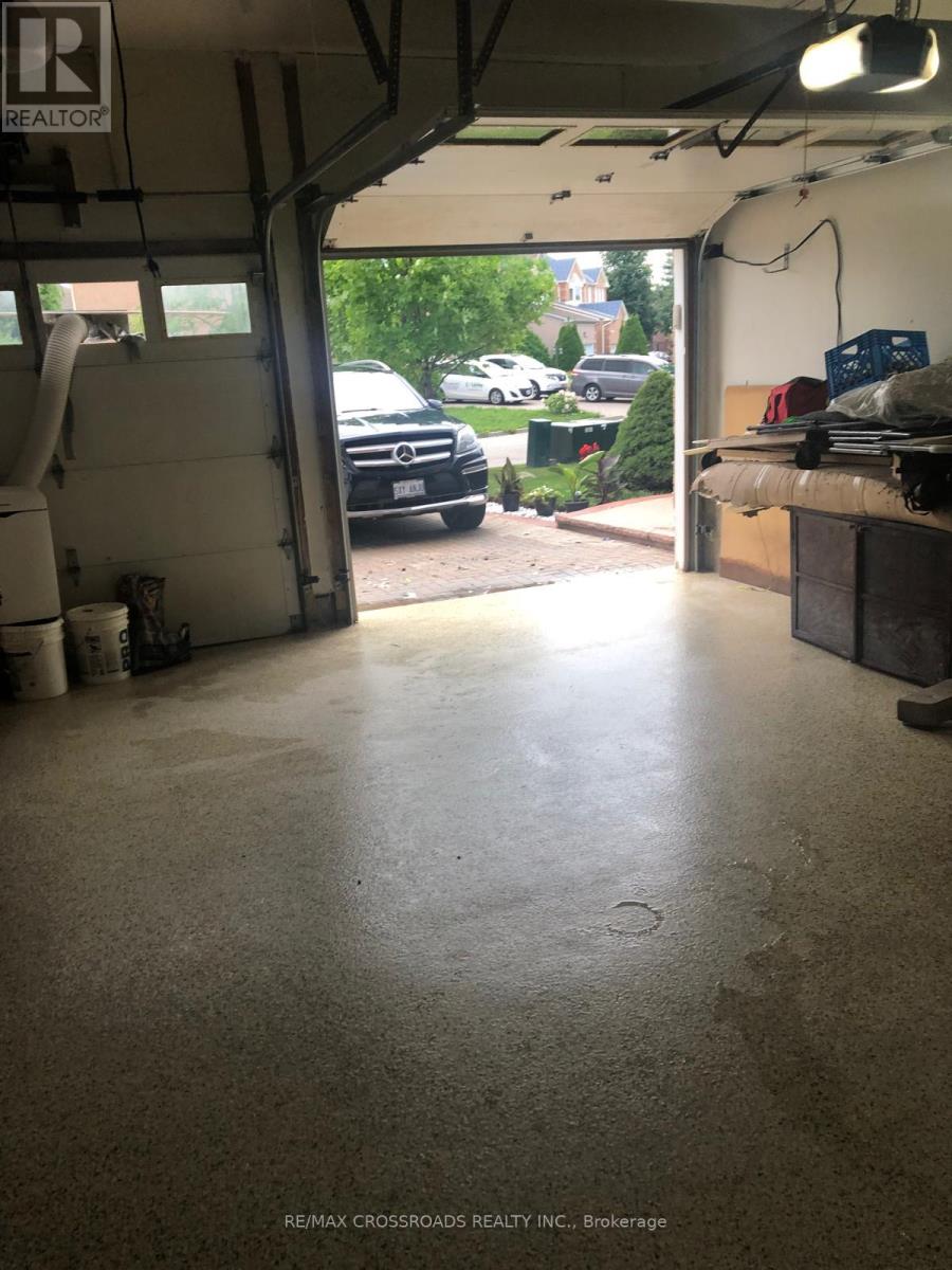 39 Jordana Drive, Markham, Ontario  L3S 3N8 - Photo 44 - N12897068