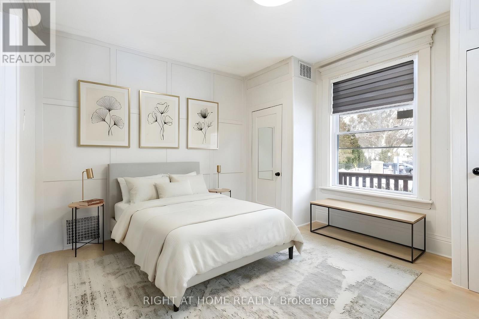 Main Floor - 443 Ontario Street, Newmarket (Central Newmarket), Ontario  L3Y 2K6 - Photo 18 - N12897084